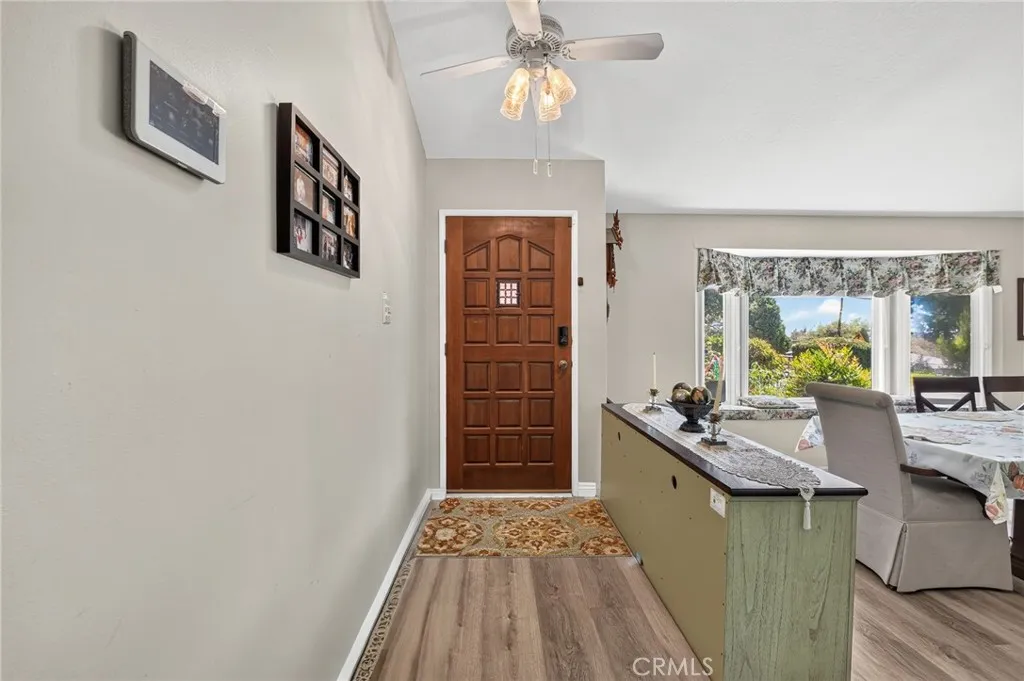 880 Kimbark, San Bernardino, California 92407 — photo 5