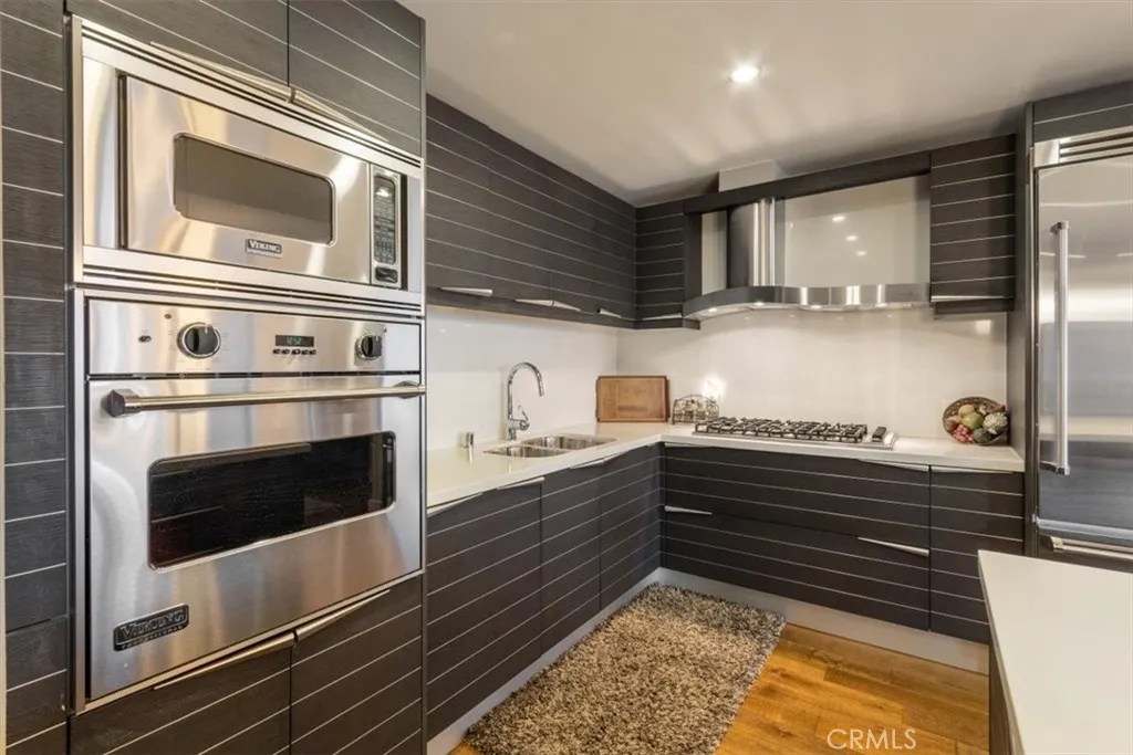 1325 Pacific, San Diego, California 92101 — photo 4