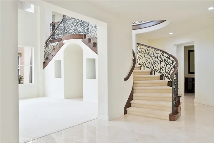 20311 Via Botticelli, Northridge, California 91326 — photo 5