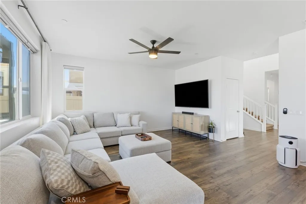 Spacious family room