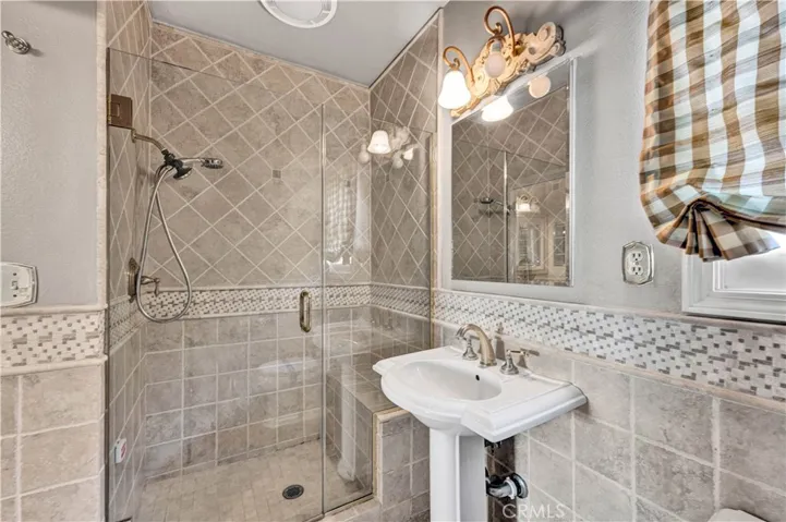 SHOWER VIEW