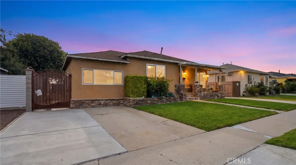 1046 S Gunlock, Compton, California 90220 — photo 5