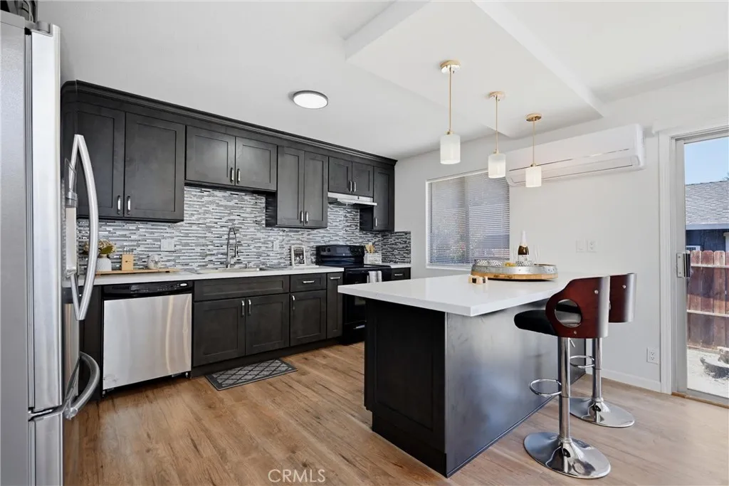 14935 Highlands