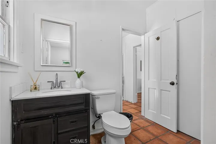 Guest House Bathroom