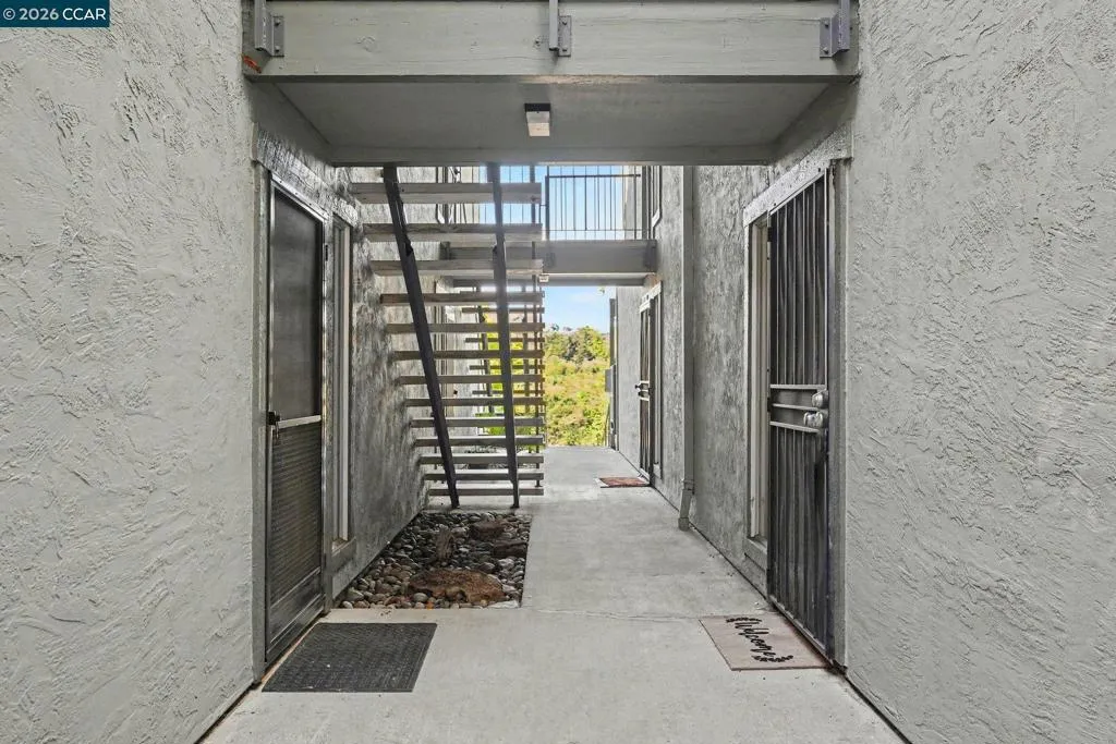 5290 San Pablo Dam Rd