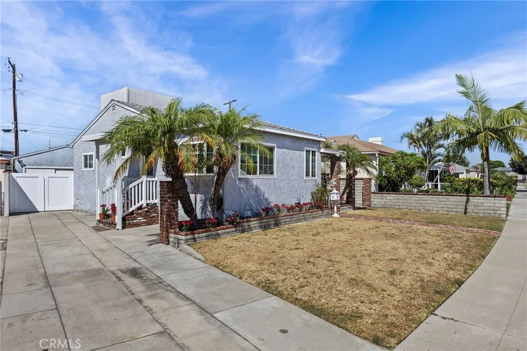 4849 San Gabriel