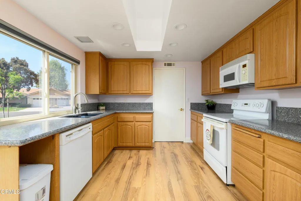 Nice lay out and spacious!