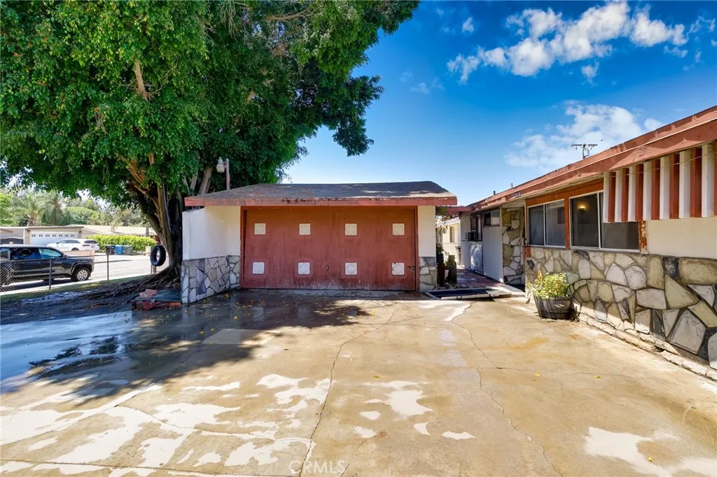 2219 Concord Avenue, Pomona, California 91768 — photo 4