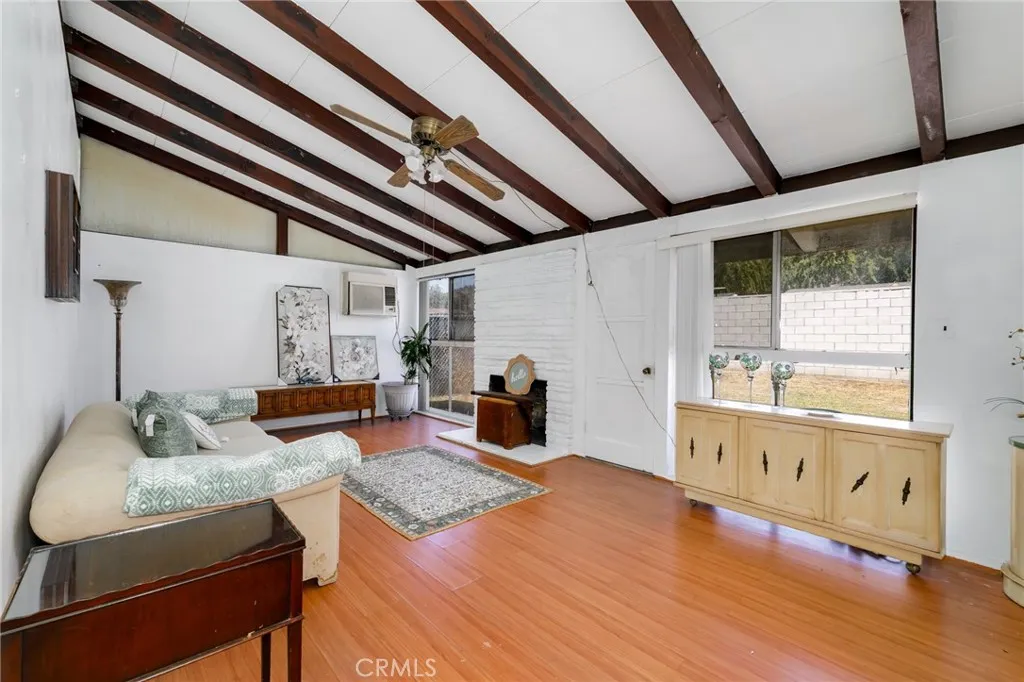 2219 Concord Avenue, Pomona, California 91768 — photo 5