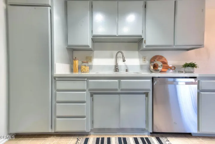 Kitchen 3