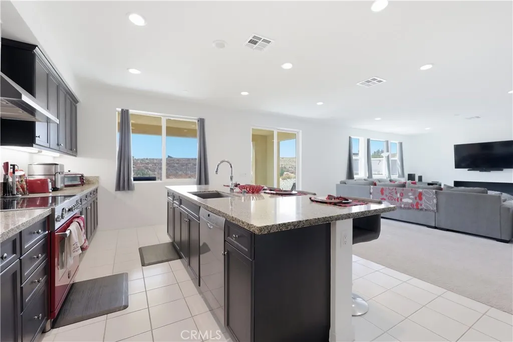 39315 Stirrup Court, Palmdale, California 93551 — photo 5
