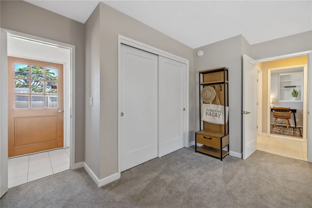 Bedroom 4 closet