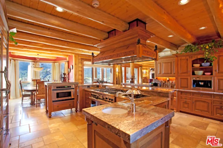 Chef's Kitchen
