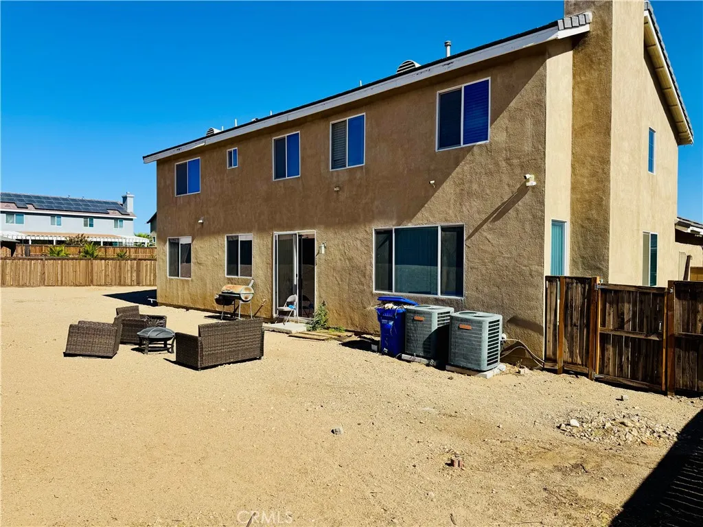 Large Back Yard Potential Patio Area