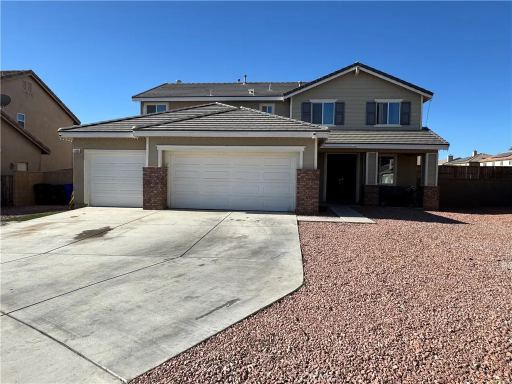 Low Maintenance Desert Rock Landscaping