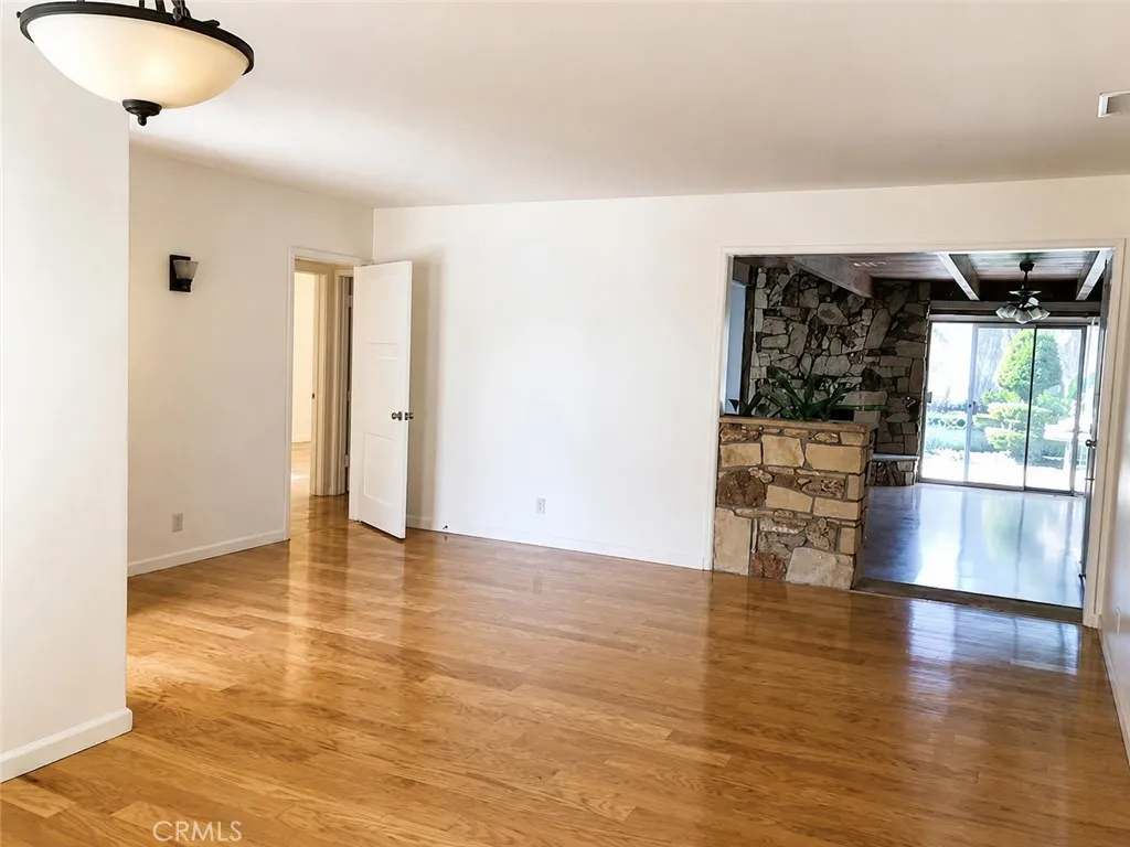 4443 Jasmine, Culver City, California 90232 — photo 5