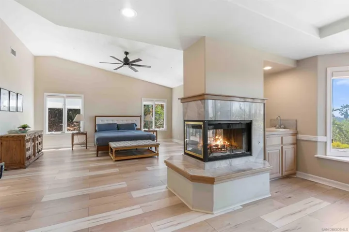 2369 Vern Drive, Fallbrook, California 92028 — photo 5