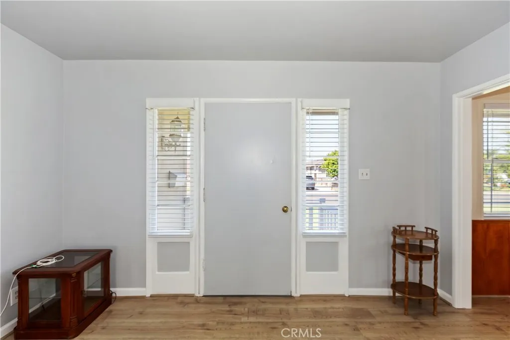 12125 Maryvine, El Monte, California 91732 — photo 4