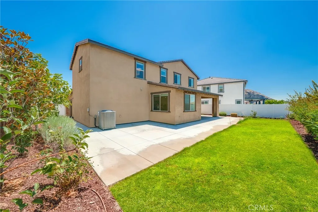 2755 Arches Court, Jurupa Valley, California 92509 — photo 5