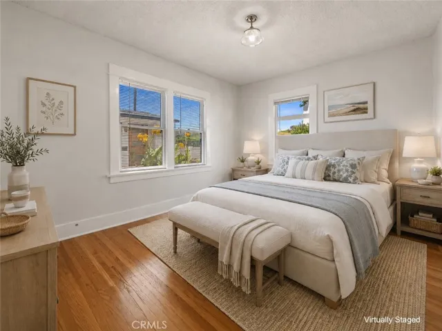 *Virtually Staged* Bedroom with walk in closet