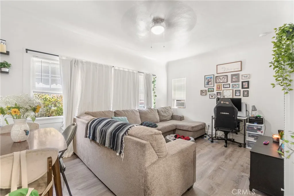 421 N Rose, Long Beach, California 90802 — photo 4
