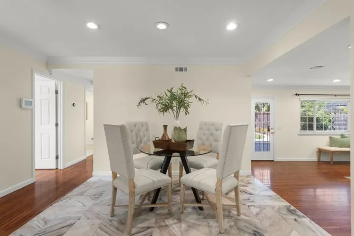 679 Torreya Avenue, Sunnyvale, California 94086 — photo 4