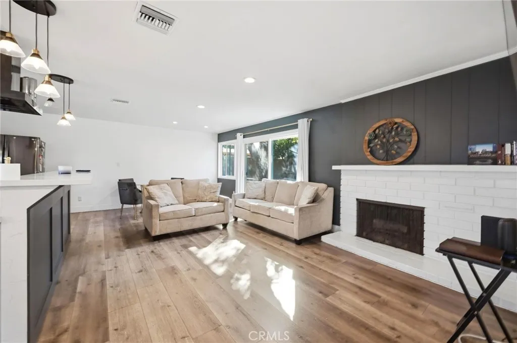 14975 Florentine Street, Sylmar, California 91342 — photo 4
