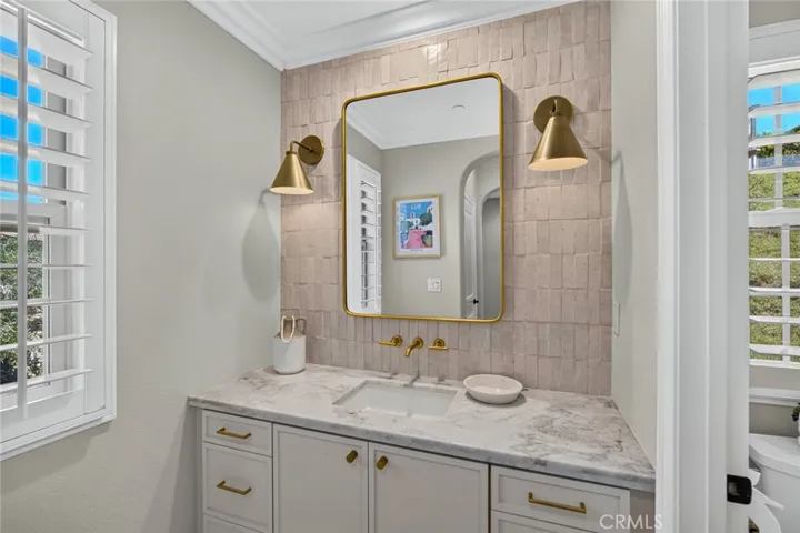 Bedroom #3 ensuite bathroom