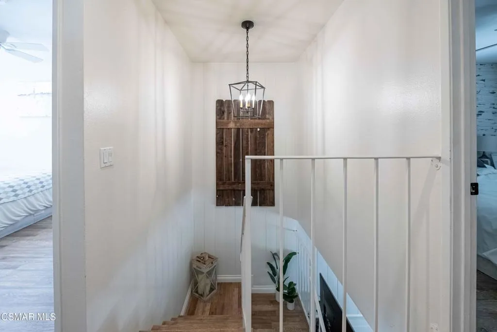 4049LibertyCanyonRd 25