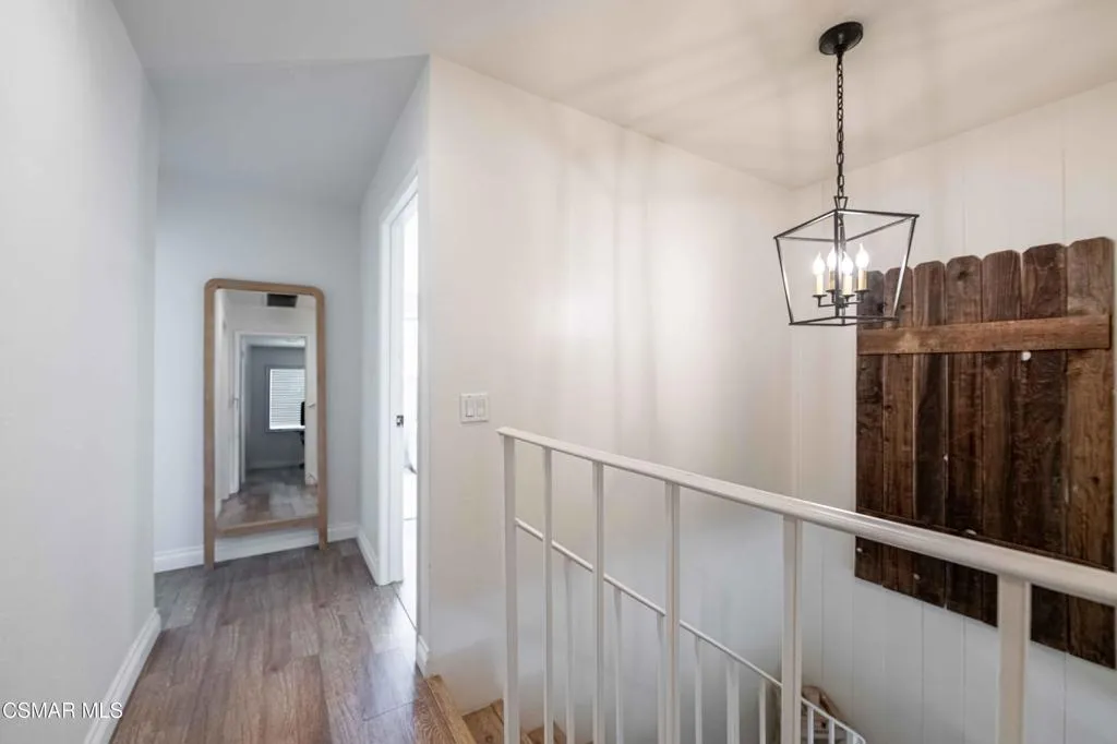 4049LibertyCanyonRd 26