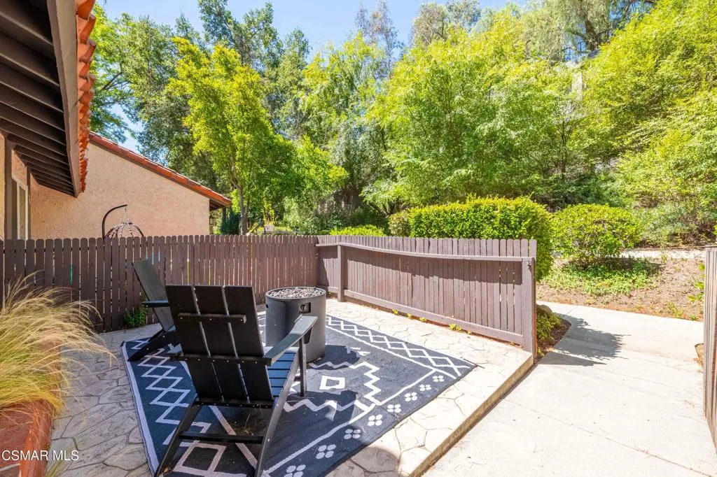 4049LibertyCanyonRd 4
