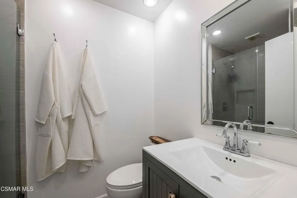 4049LibertyCanyonRd 29