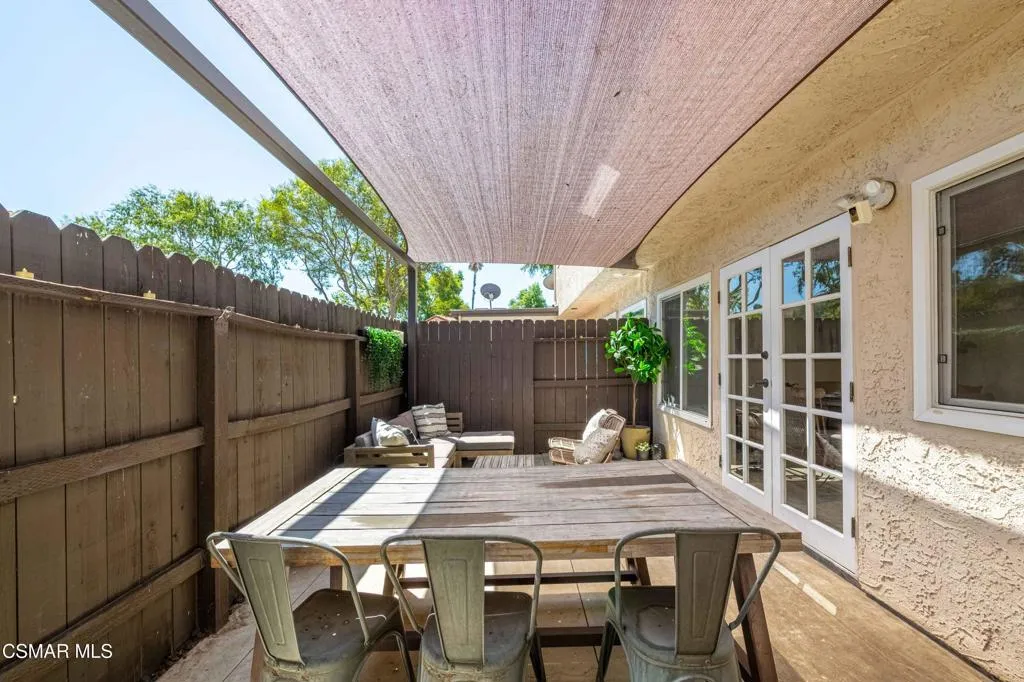 4049LibertyCanyonRd 20