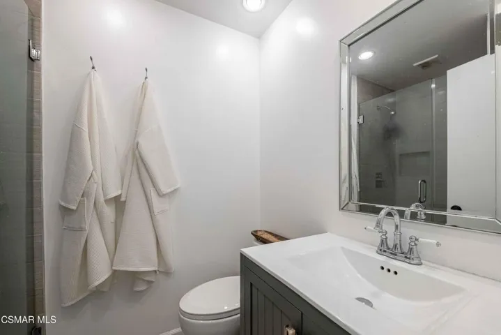 4049LibertyCanyonRd 29