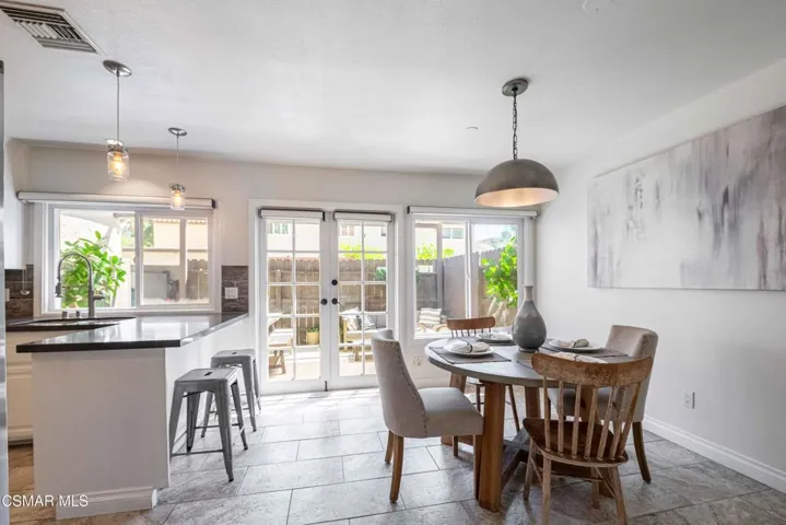 4049LibertyCanyonRd 11