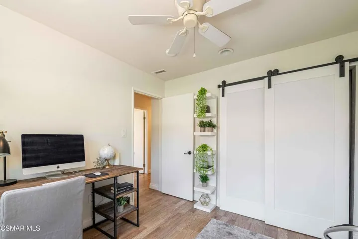 4049LibertyCanyonRd 36
