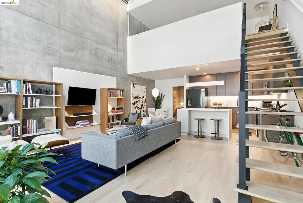 311 Oak St 102, Oakland, California 94607 — photo 4