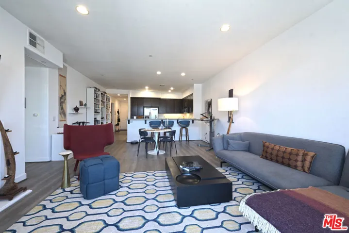 4820 Bellflower Avenue 206, North Hollywood, California 91601 — photo 5