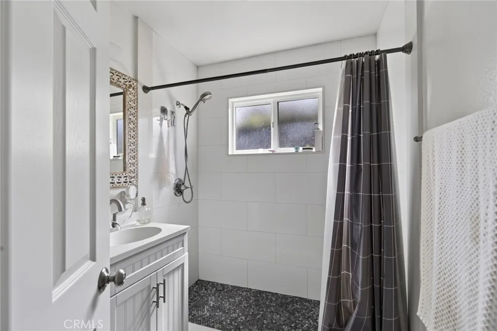 Front 3 Bedroom Unit- A
