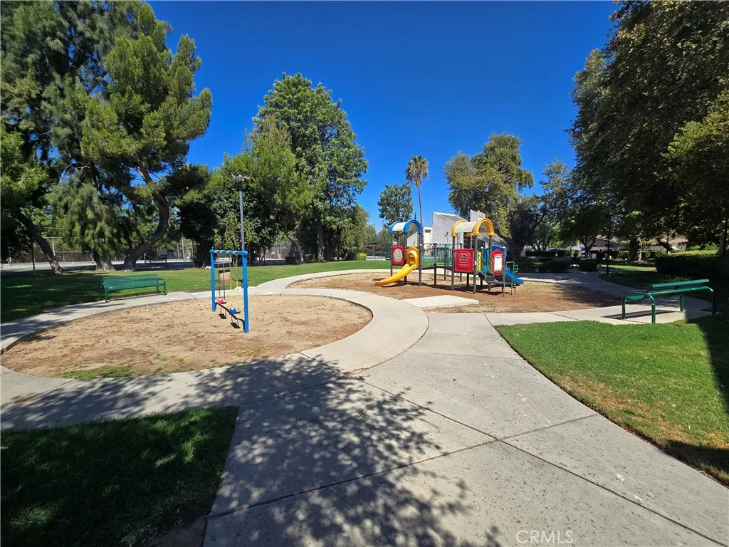 7641 Reseda 120, Reseda, California 91335 — photo 5