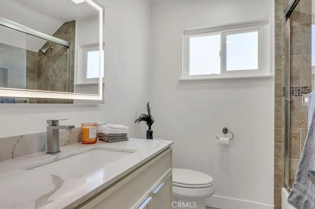 upstairs bathroom