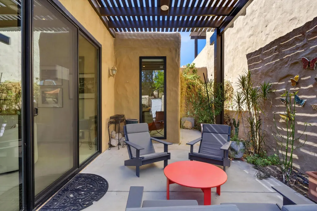 Patio off Primary 3