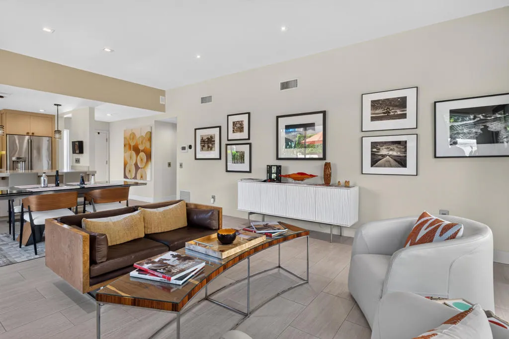 Living Room 4