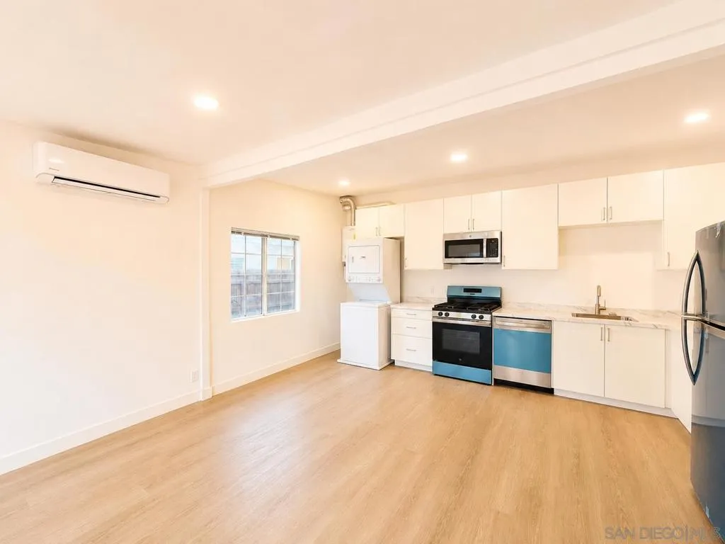 127 W 5th Ave B, Escondido, California 92025 — photo 5