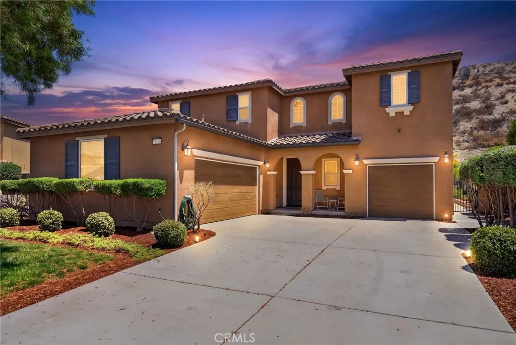 16796 Golden Bluff Loop