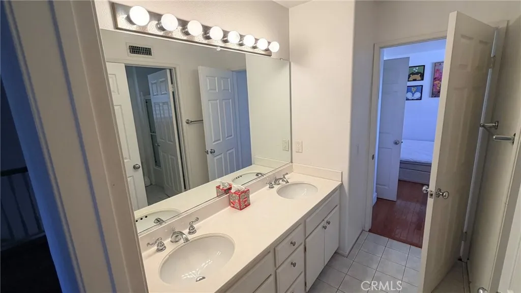 Full bathroom upstairs