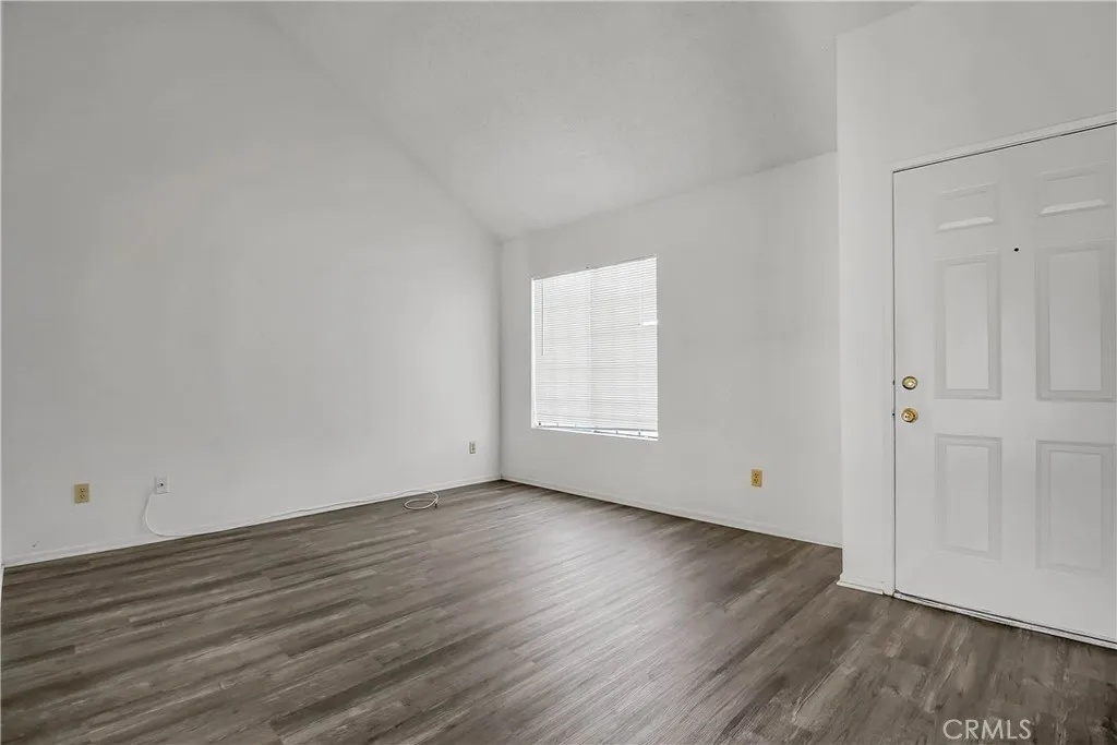 10857 Mountain View Avenue, Loma Linda, California 92354 — photo 4