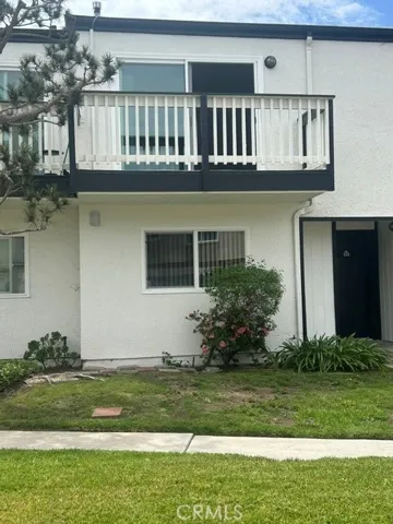 #102 Balcony home
