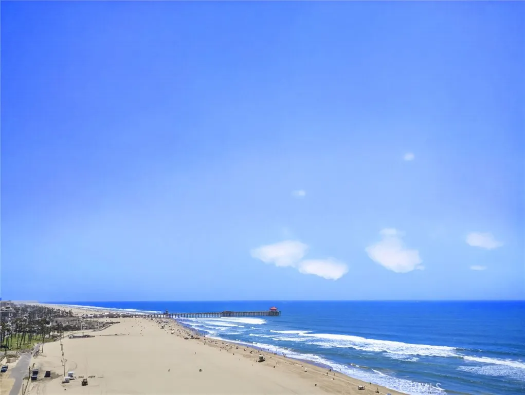View of the Huntington Beach Pier can be found when you walk across the street from the condo!