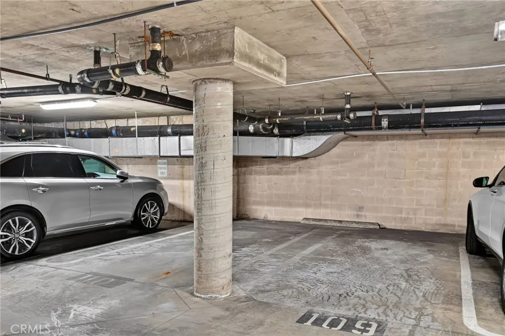 2 Assigned parking spots